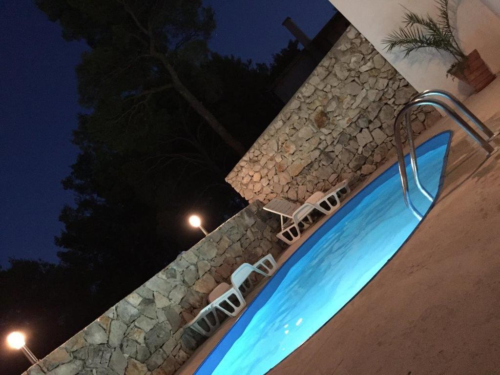 Apartman Fox ピロヴァッツ エクステリア 写真
